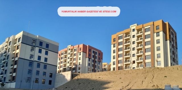 ANAHTAR TESLİMİ YAPILAN YUMURTALIK AKYUVA TOPLU KONUTLARINDA ŞİKÂYETLER BİTMİYOR